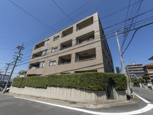 ロイヤルアーク野並