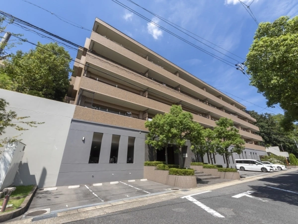 パークホームズ八事表山