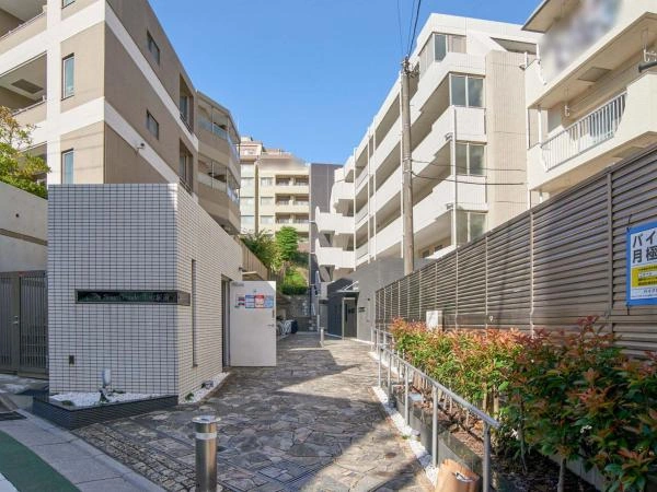 ステージグランデ生田駅前