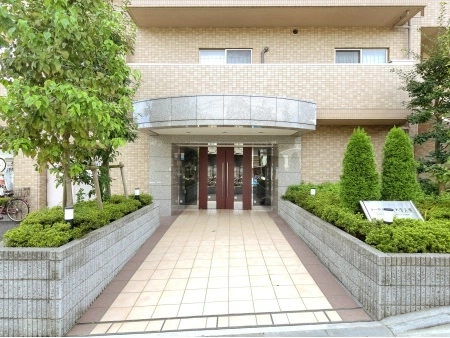 ローヤルシティ大宮公園
