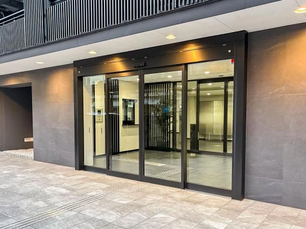 イーグルコート伏見桃山フロント