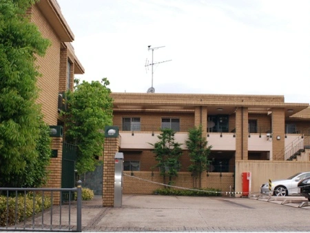 マートルコート山手261番館