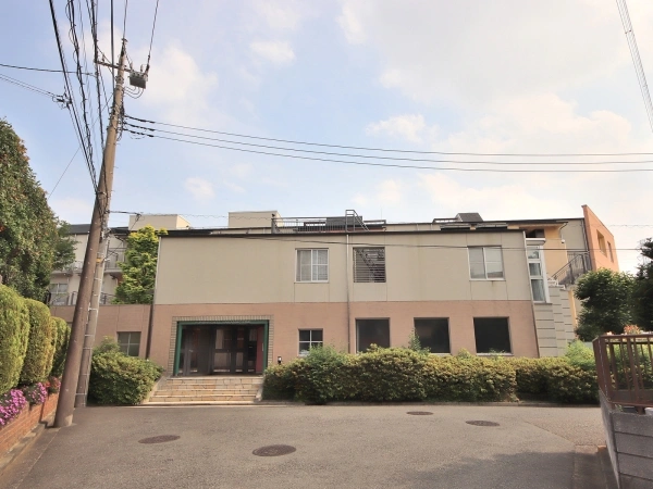 ユーロハイツ仲町台