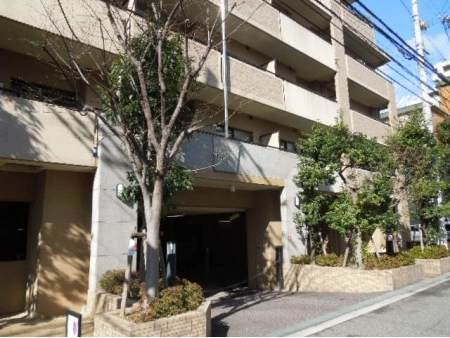 ロイヤル谷町