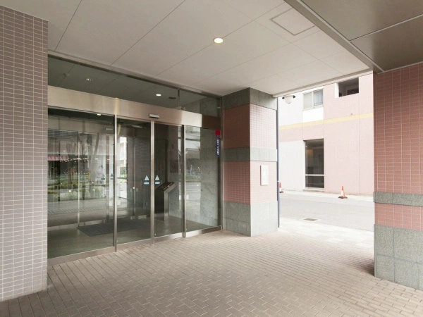 リーセントヒルズ　ステーションフロント
