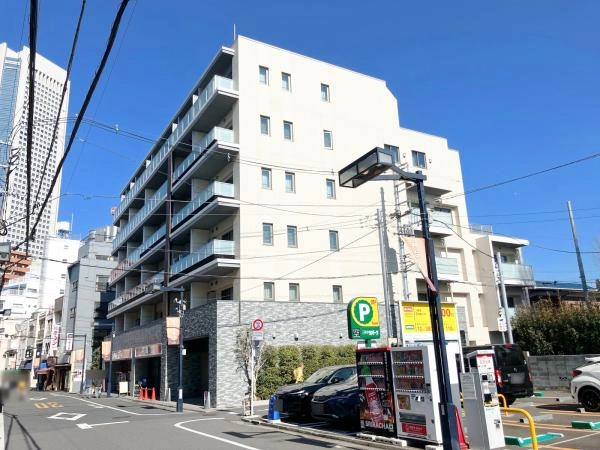 パークホームズ初台一丁目