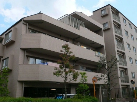 ライオンズヴィアーレ北綾瀬弐番館