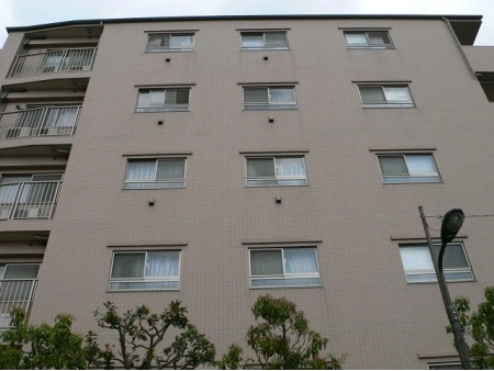 ライオンズヴィアーレ北綾瀬弐番館