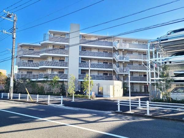 ガーラ・レジデンス横濱富岡