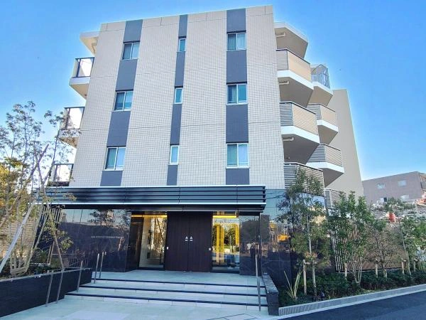 ガーラ・レジデンス横濱富岡