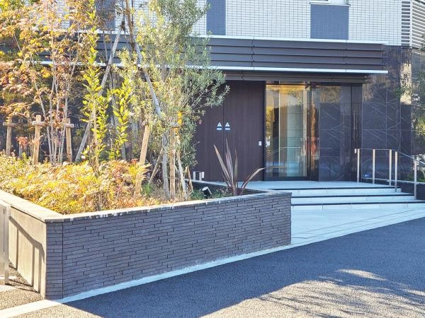 ガーラ・レジデンス横濱富岡