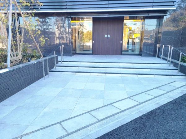 ガーラ・レジデンス横濱富岡