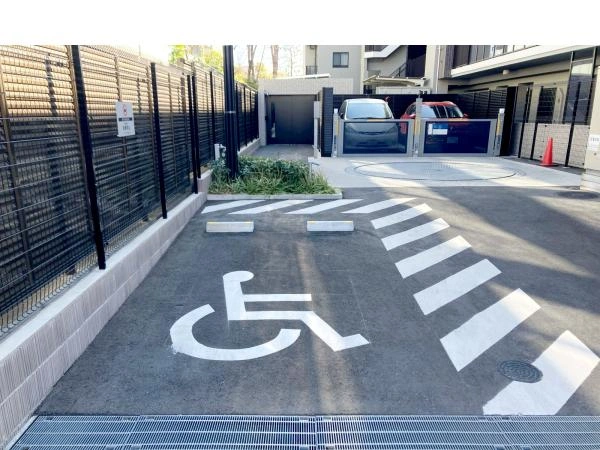 クレヴィア氷川台