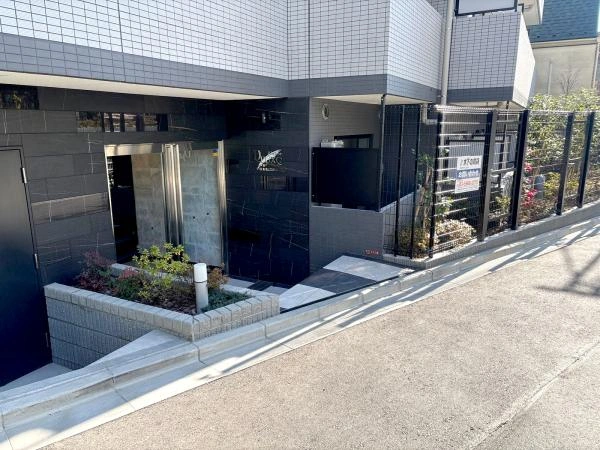 プレール・ドゥーク方南町