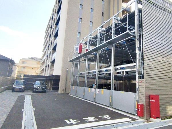 プレサンスロジェ伊丹ラヴィ