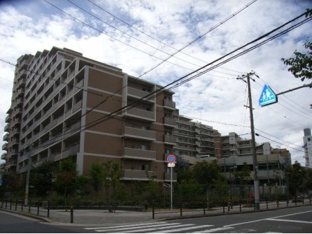 ウィズパークス大阪ガーデンコート