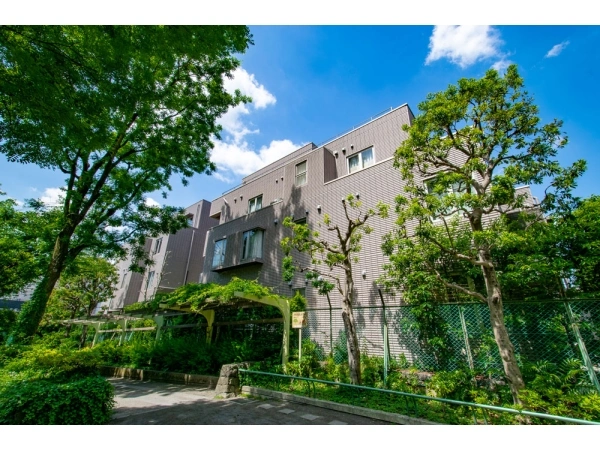 グランエクレール市ヶ谷