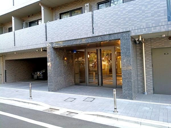 ルーブル綾瀬