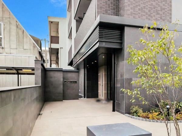 プレサンスロジェ城東関目グランデイズ