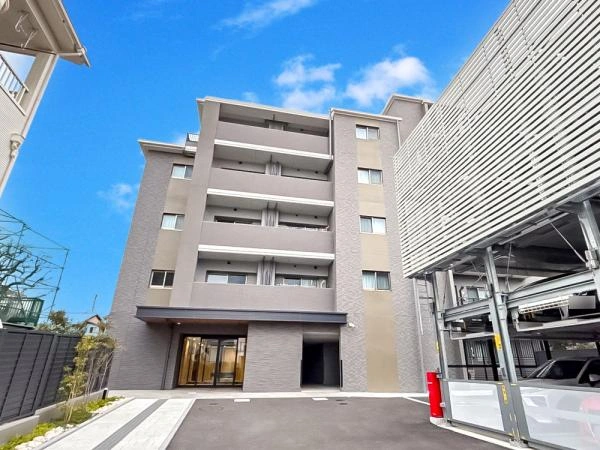 プレサンスロジェ伏見