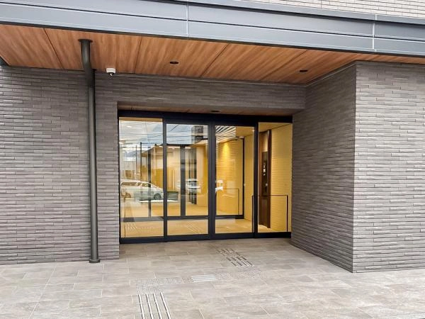 プレサンスロジェ伏見