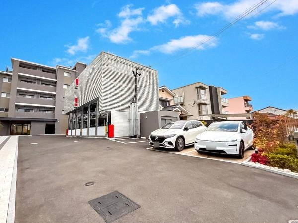 プレサンスロジェ伏見