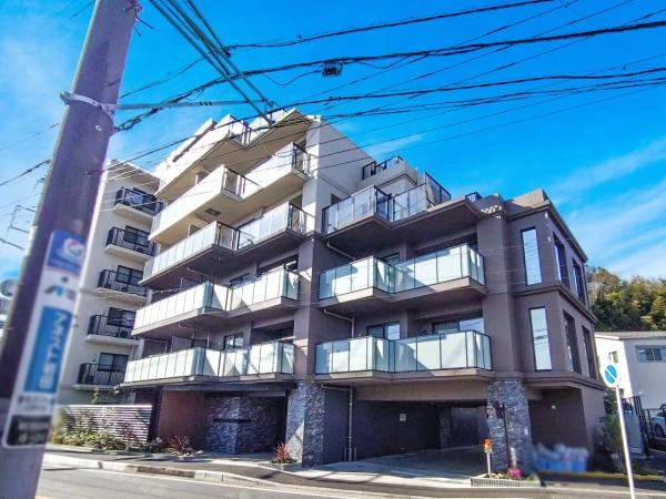 ヴェレーナ横浜新吉田