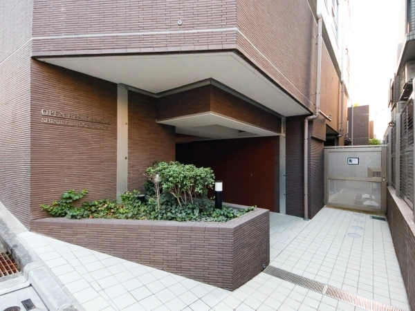 オープンレジデンシア新宿余丁町