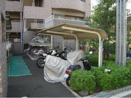 リベール帝塚山東
