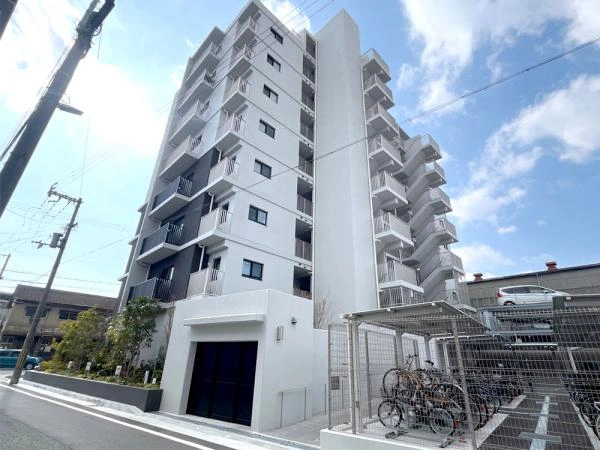 シーンズ尼崎