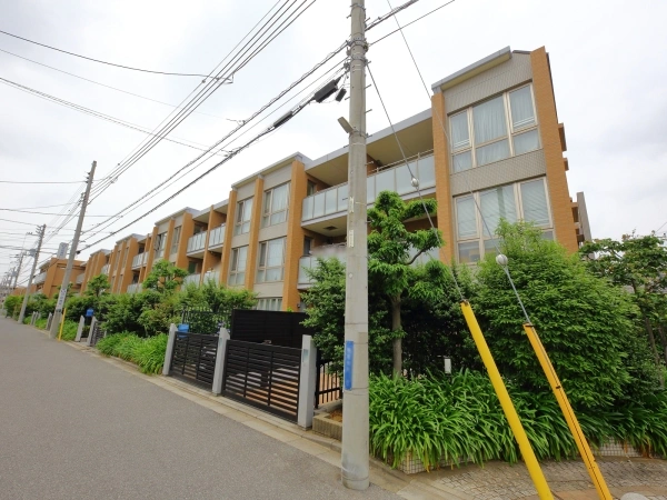 稲毛台ハウス