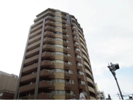 グランシティオ心斎橋EAST