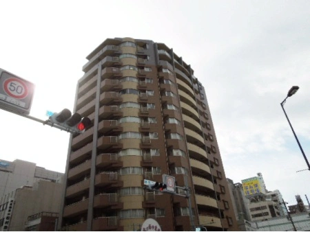 グランシティオ心斎橋EAST