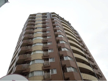 グランシティオ心斎橋EAST