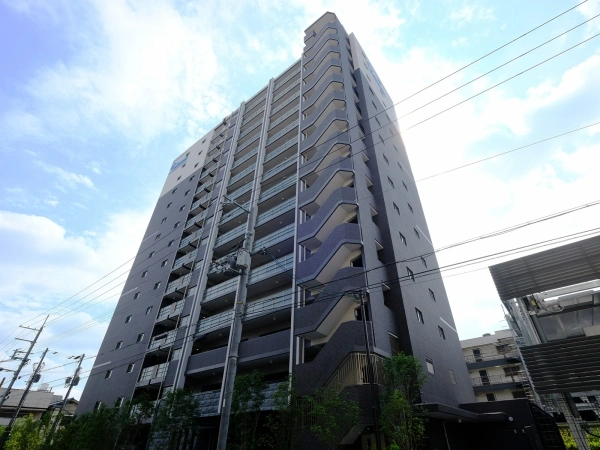 プレサンスロジェ京橋
