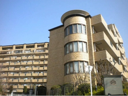 アパガーデンヒルズ吹田片山公園