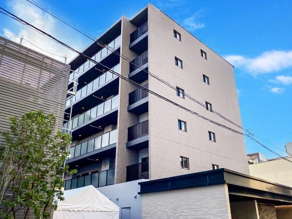 プレサンスロジェ西大路御池駅前