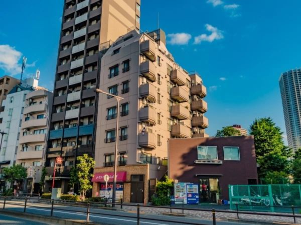 余丁町ダイカンプラザ