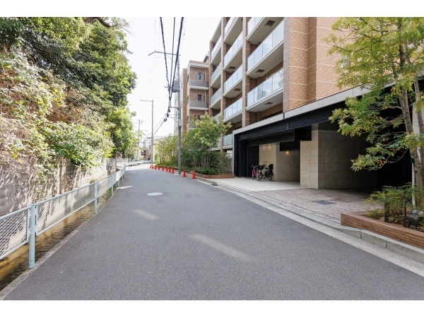 デュオヒルズ西宮北口若山町