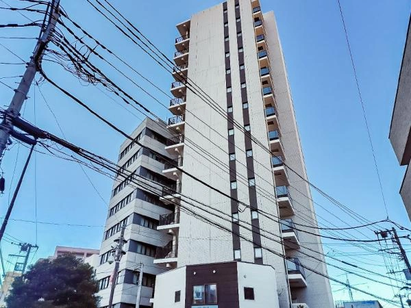 ソルティア新川崎モアグラン