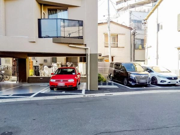 ヴァースクレイシアアイズ 町屋