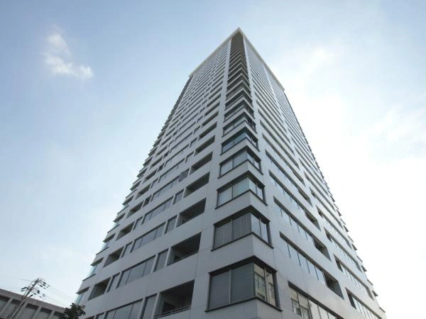 大阪ウエストゲートタワー