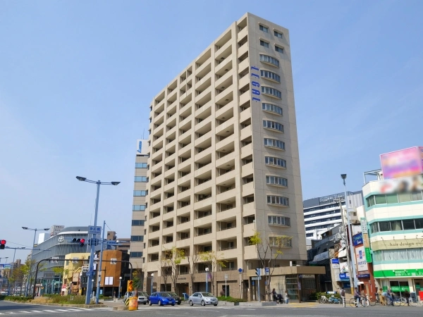 リーガル福島駅前