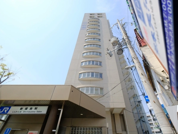 リーガル福島駅前