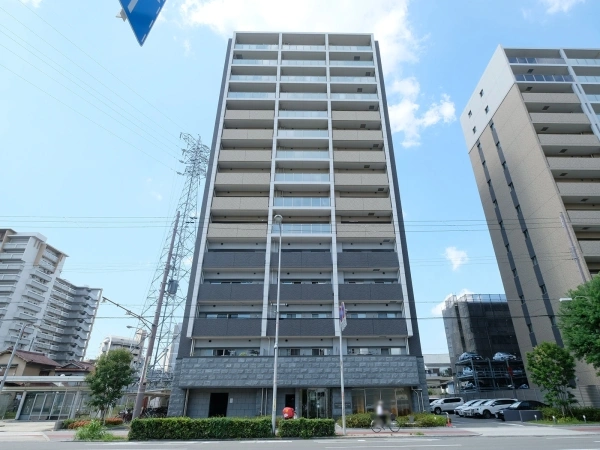 プレサンスロジェKUMATA