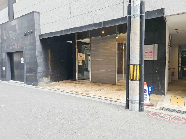 クリスタルエグゼ日本橋