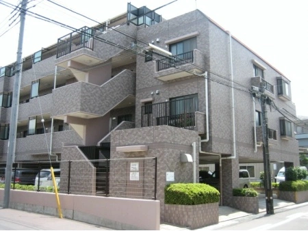 ライオンズコート市川