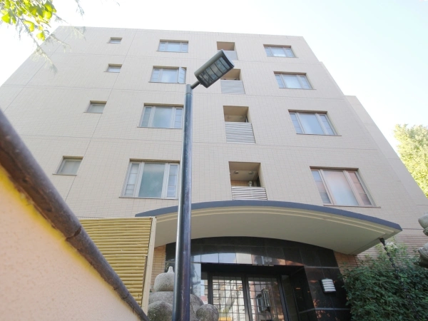 フェアロージュ目白台一丁目静凛館