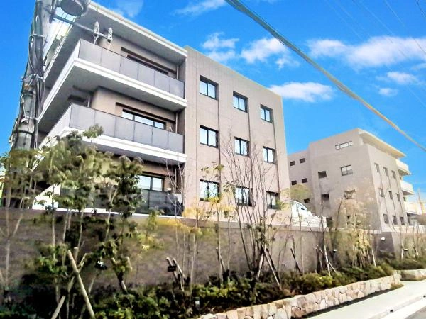 グランドメゾン茨木片桐町