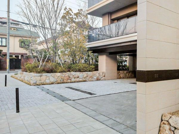 グランドメゾン茨木片桐町